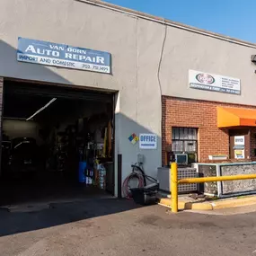 Bild von Van Dorn Auto Repair