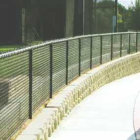 Bild von Fence Factory - Goleta