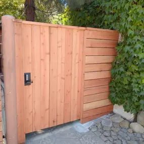 Bild von Fence Factory - Ventura