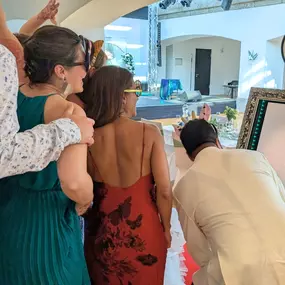 Bild von Mey's Magic Mirror - Fotobox & Fotospiegel Rosenheim
