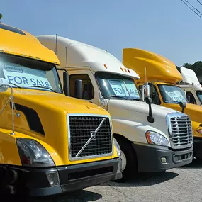 Penske Used Trucks, Tractors, and Trailers