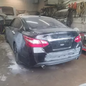 Bild von Ballenger Auto Body & Repair