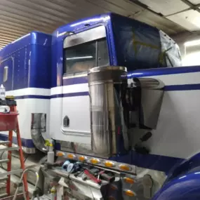 Bild von Ballenger Auto Body & Repair