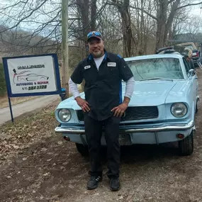 Bild von Ballenger Auto Body & Repair