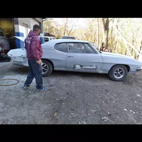 Bild von Ballenger Auto Body & Repair
