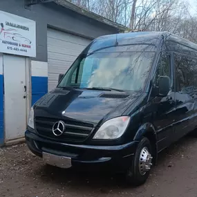 Bild von Ballenger Auto Body & Repair
