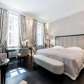 Zimmer im Hotel Bayerischer Hof München