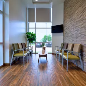 Large comfortable waiting area for patients and their families

Park Family Dental - Cosmetic, Oral Surgery & Implant Center
111 N Vista Ridge Blvd #101, Cedar Park, TX 78613
(512) 250-2356
https://parkfamilydentist.com
