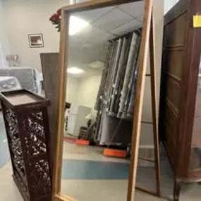 Bild von Maness Furniture Company