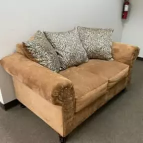 Bild von Maness Furniture Company
