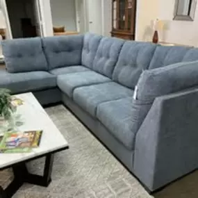 Bild von Maness Furniture Company