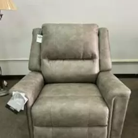 Bild von Maness Furniture Company