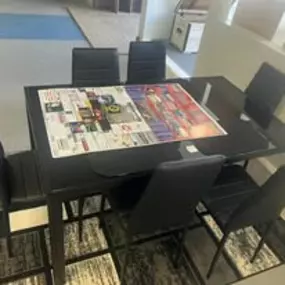 Bild von Maness Furniture Company