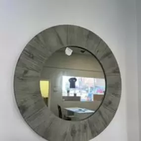 Bild von Maness Furniture Company