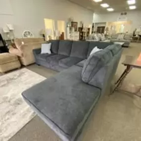 Bild von Maness Furniture Company