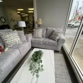 Bild von Maness Furniture Company