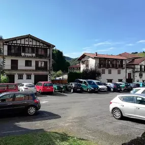 parking.jpg