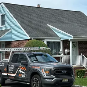 Asphalt Shingle new roof & new Vinyl Siding in Rochelle Park, NJ