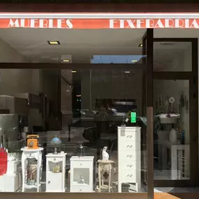mueblesEtxebarria02.jpg