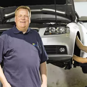 Bild von Autoreparatur Uwe-Ives Schöne