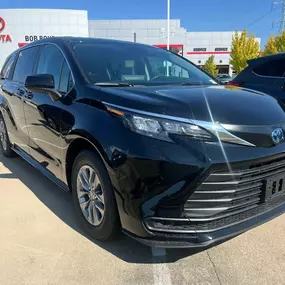 Rohrman Toyota Lot