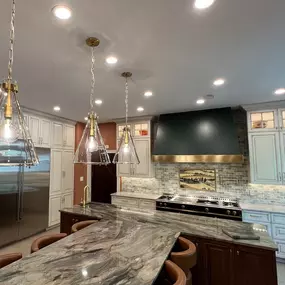 Gorgeous kitchen remodel - Left wall has the SubZero Fridge/Freezer plus loads of storage.