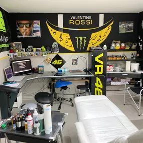 Bild von Tattoo- & Piercingstudio Taka