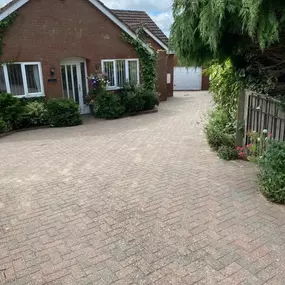 Bild von DW Driveway Cleaning