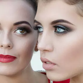 Sculpt your cheekbones