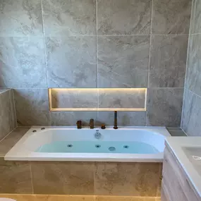 Bild von PH Tiling Specialists