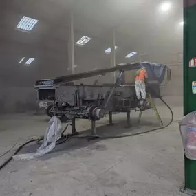 Bild von MWH Shot Blasting Specialist Ltd