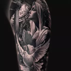 Bild von Bloody Dogs Tattoo & Piercing Inh. Robert Pongrácz