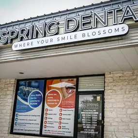 Spring Dental
2000 Sam Bass Rd #108, Round Rock, TX 78681
(737) 220-1800
https://springdentaltx.com