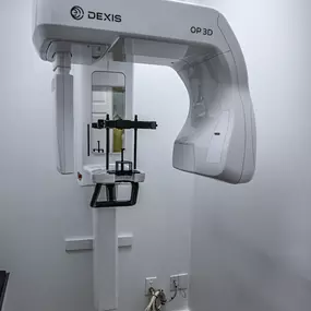 Spring Dental
2000 Sam Bass Rd #108, Round Rock, TX 78681
(737) 220-1800
https://springdentaltx.com