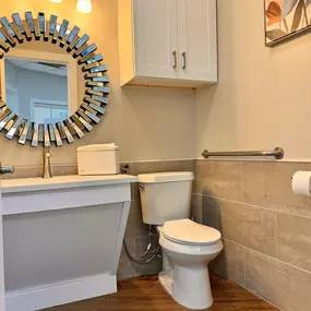 Spring Dental
2000 Sam Bass Rd #108, Round Rock, TX 78681
(737) 220-1800
https://springdentaltx.com
