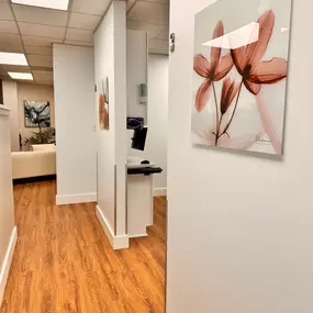 Spring Dental
2000 Sam Bass Rd #108, Round Rock, TX 78681
(737) 220-1800
https://springdentaltx.com