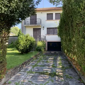 Bild von BELLOY CHRISTEL Conseillère en immobilier SAFTI sur BARST -MARIENTHAL & tous les environs.
