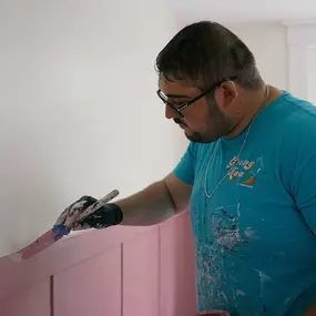 Bild von Groovy Hues Painting of Main Line