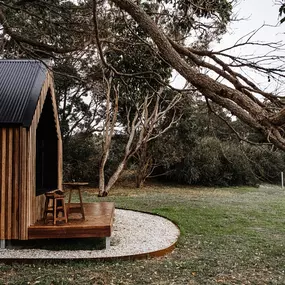 Casas_Maderas_Jardineria_parquets_Puertas_Cocinas_Muebles_Medida_Casetas_Tarimas_Vallas_Girona_10.jpeg