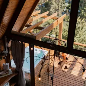Casas_Maderas_Jardineria_parquets_Puertas_Cocinas_Muebles_Medida_Casetas_Tarimas_Vallas_Girona_17.jpeg