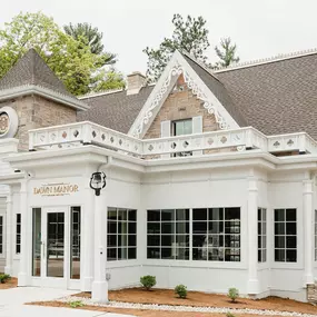 Beautifully restored 1855 manor