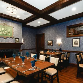 Experience authentic Dawn Manor dining inspired by Victorian elegance. Named for the year Dawn Manor was built by Captain Abraham Vanderpoel, the 1855 Room blends historic sophistication with modern comforts.