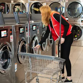 Bild von Speed Queen Laundry W Airport Fwy