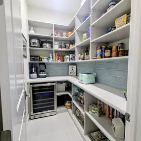 Bild von Kitchens, Closets & Baths by FineCraft Custom Cabinetry