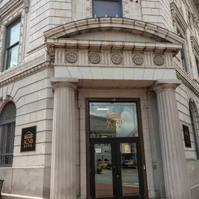 Exterior photo of ACNB Bank - Lincoln Square, Gettysburg.