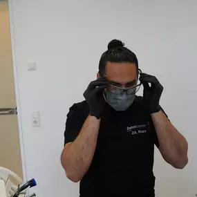 Dr. Raza