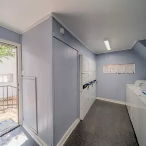 A laundry room