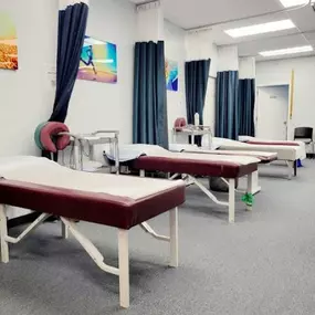 Bild von Suffolk Physical Therapy & Chiropractic