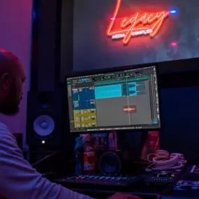 Bild von Recording Studio Services : Creative Media Complex