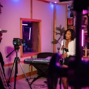 Bild von Recording Studio Services : Creative Media Complex